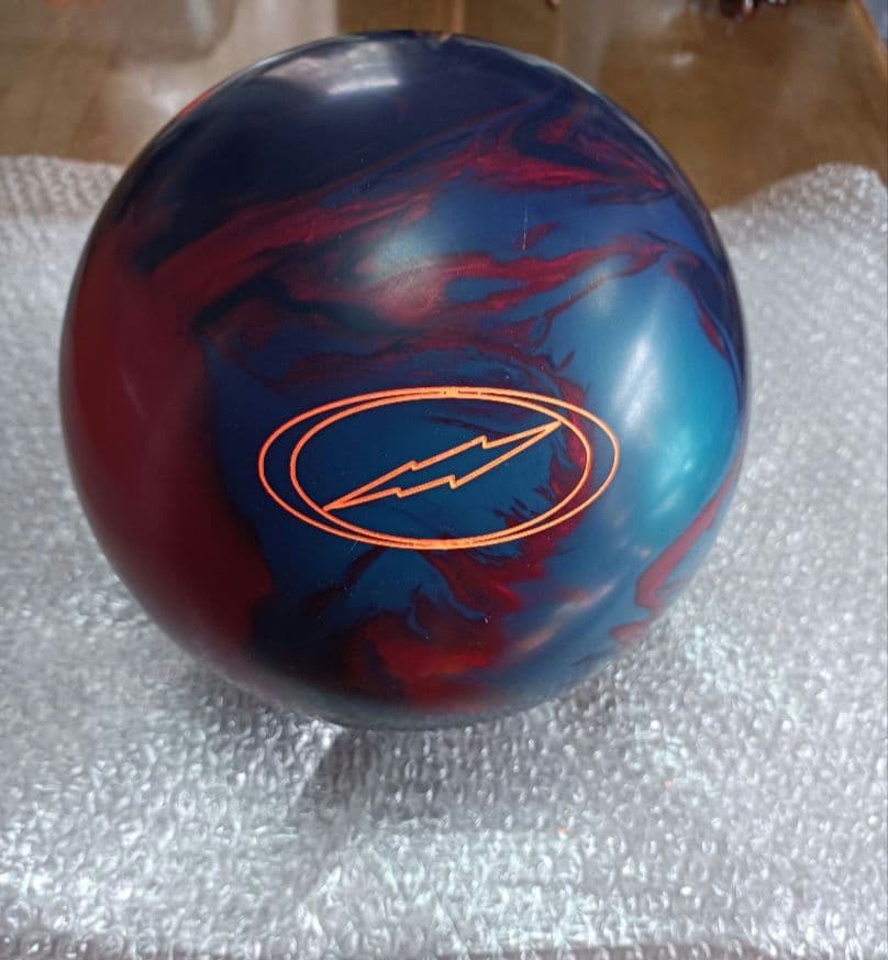 PHYSIX フィジックス　初代　未使用　ドリル済　ボウリング　ストーム