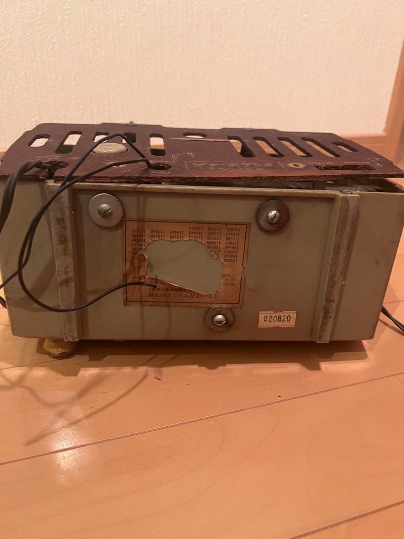 【ジャンク品扱い】 シャープラジオ 5X-76型
