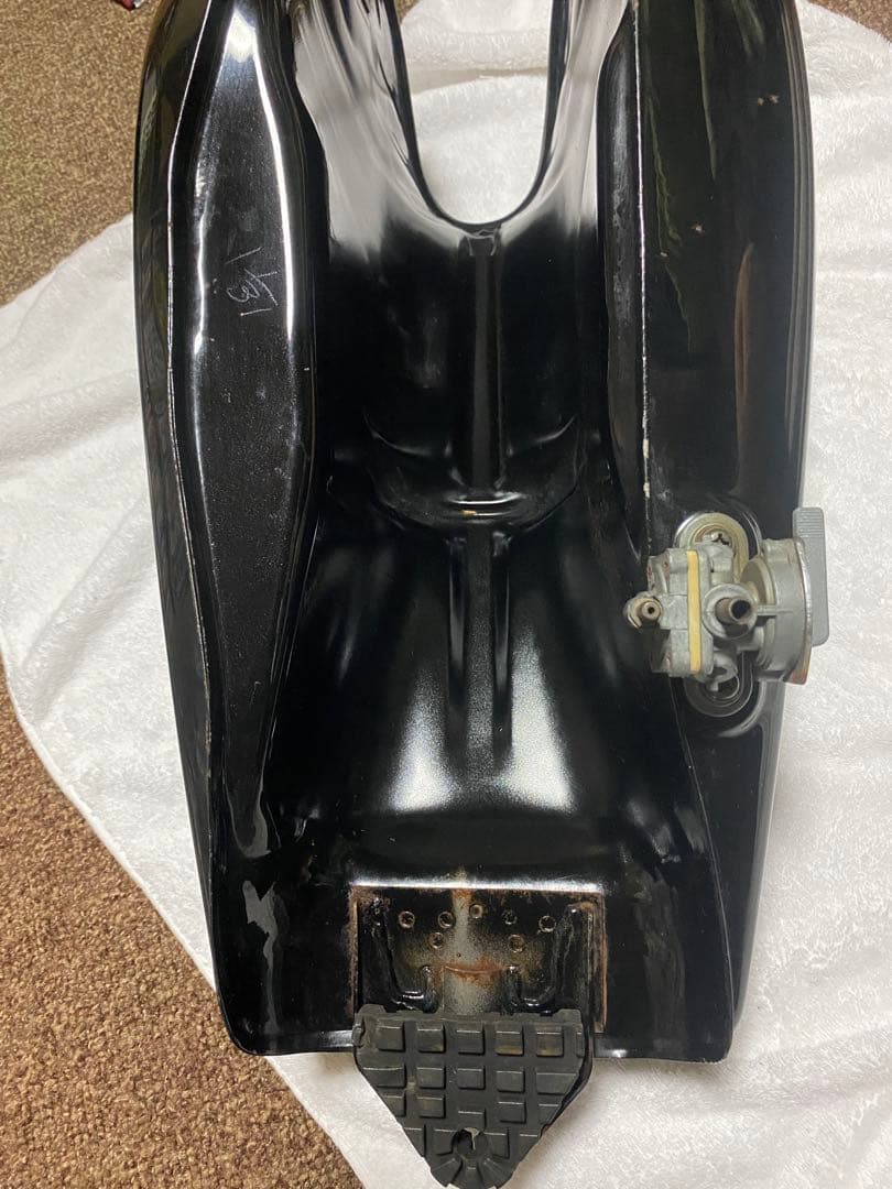 SR400用 ブラックタンク　カギ有ります！！