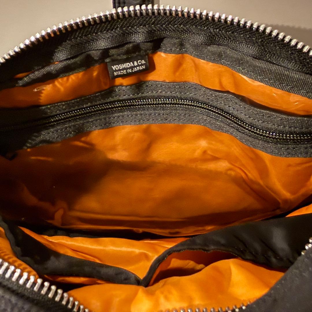 人気　ポーター　PORTER　タンカー　オーバル　ショルダーバッグ　ハーフムーン