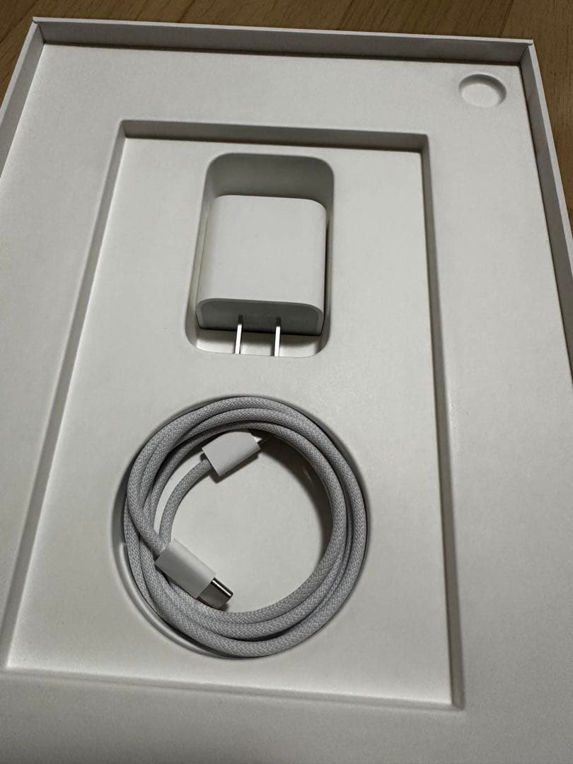 【未使用品】Apple iPad A16 WiFIモデル
