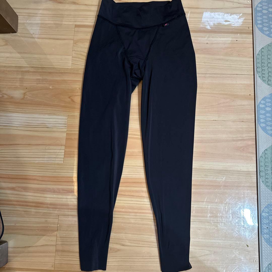 グランドイーワンズ　ララスポーツ　スパッツ