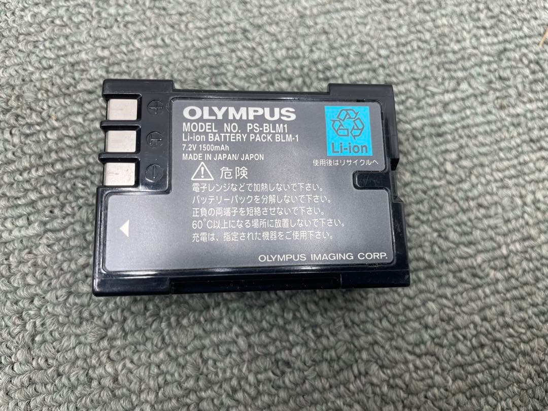 OLYMPUS オリンパス E-300 デジタル一眼レフカメラ