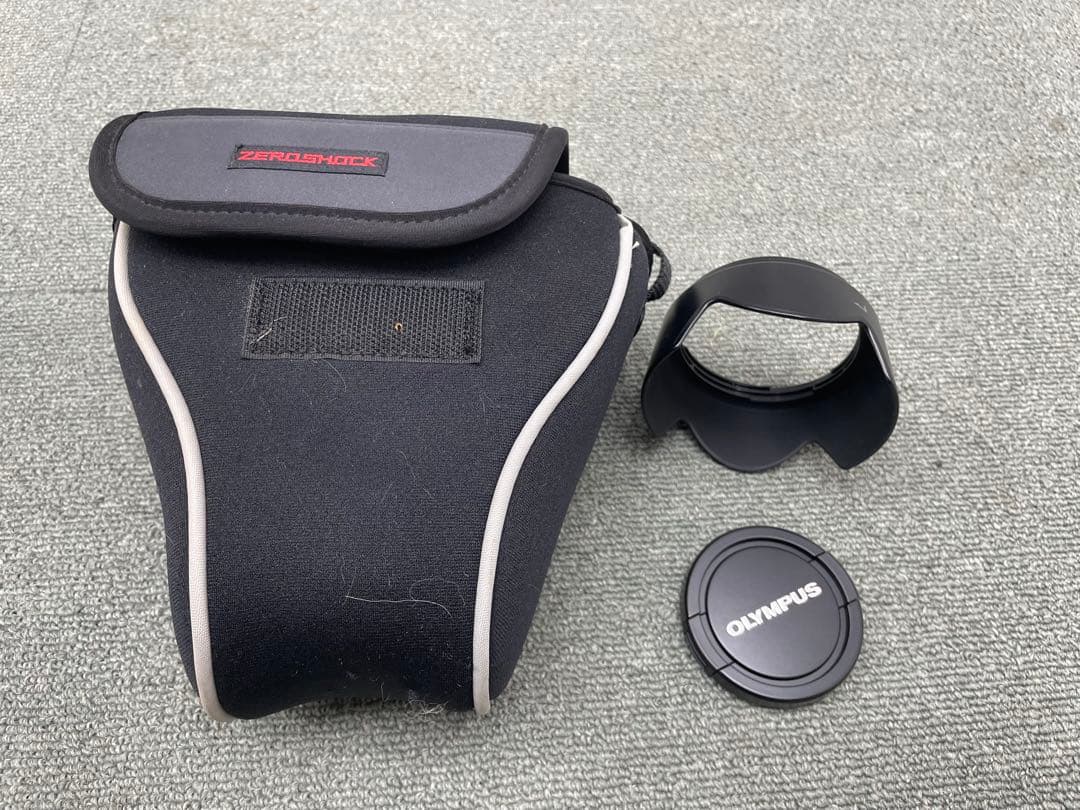 OLYMPUS オリンパス E-300 デジタル一眼レフカメラ