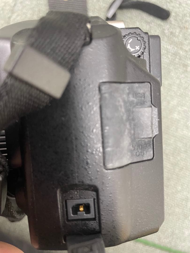 OLYMPUS オリンパス E-300 デジタル一眼レフカメラ