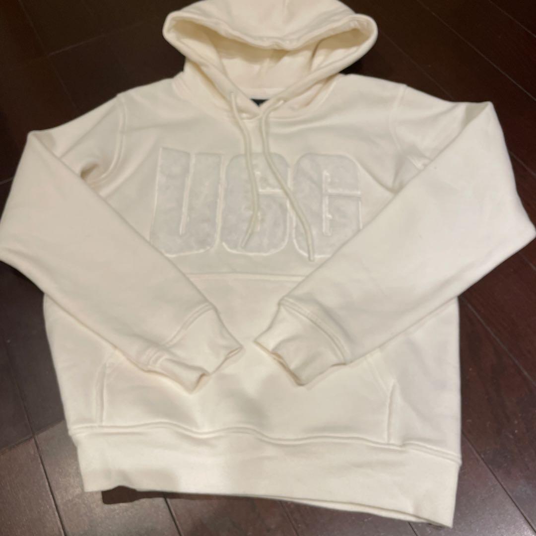 a❗️美品　UGG ホワイト パーカー Sサイズ