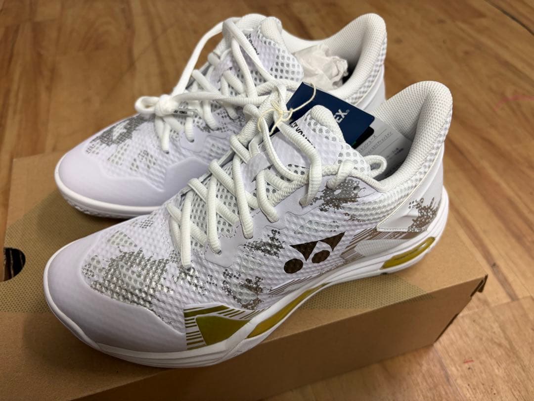 【新品】YONEX バドミントンシューズ SHBELZ3M 25.0cm