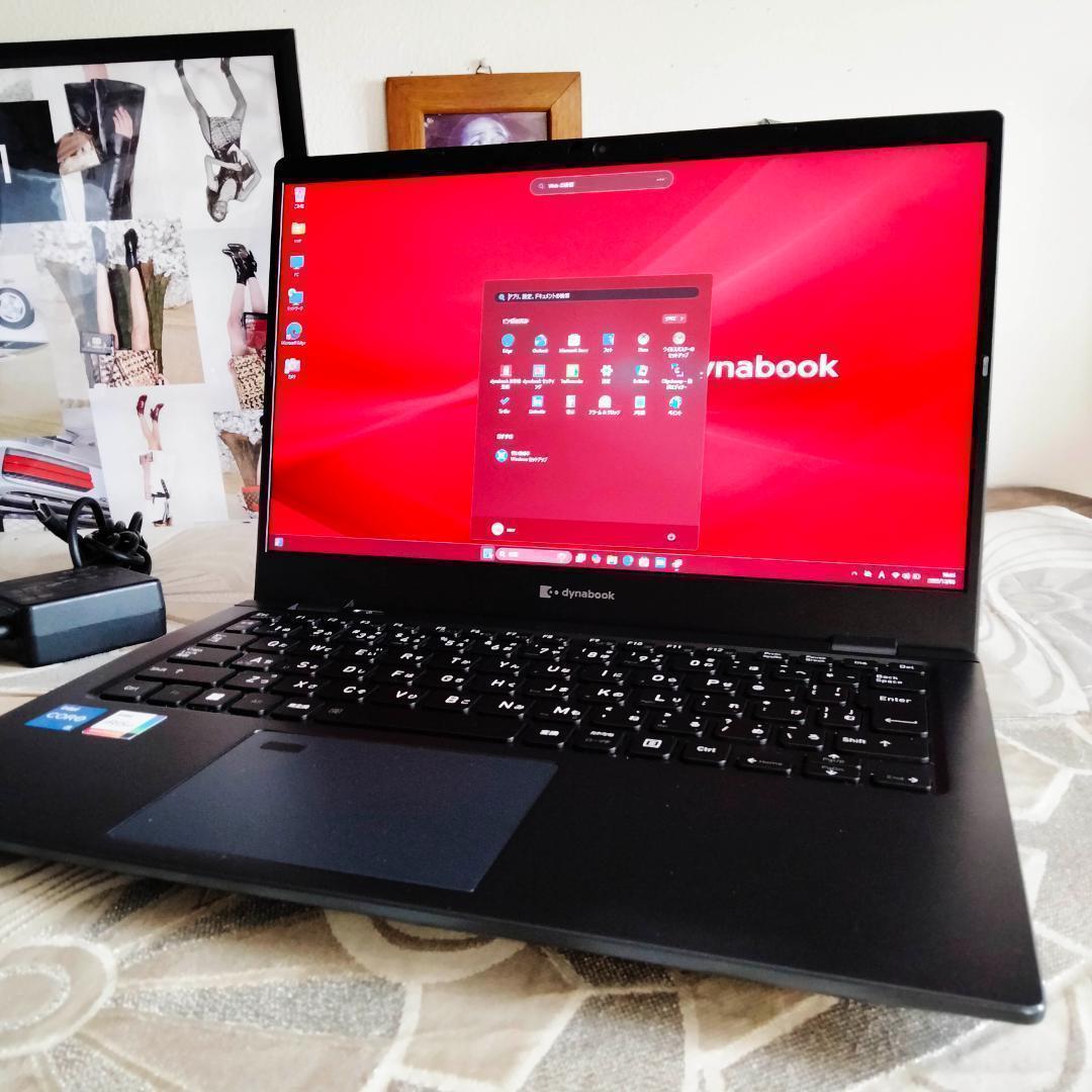 ▼11世代i5 １３インチ 8G 256G ▼1920＊1080