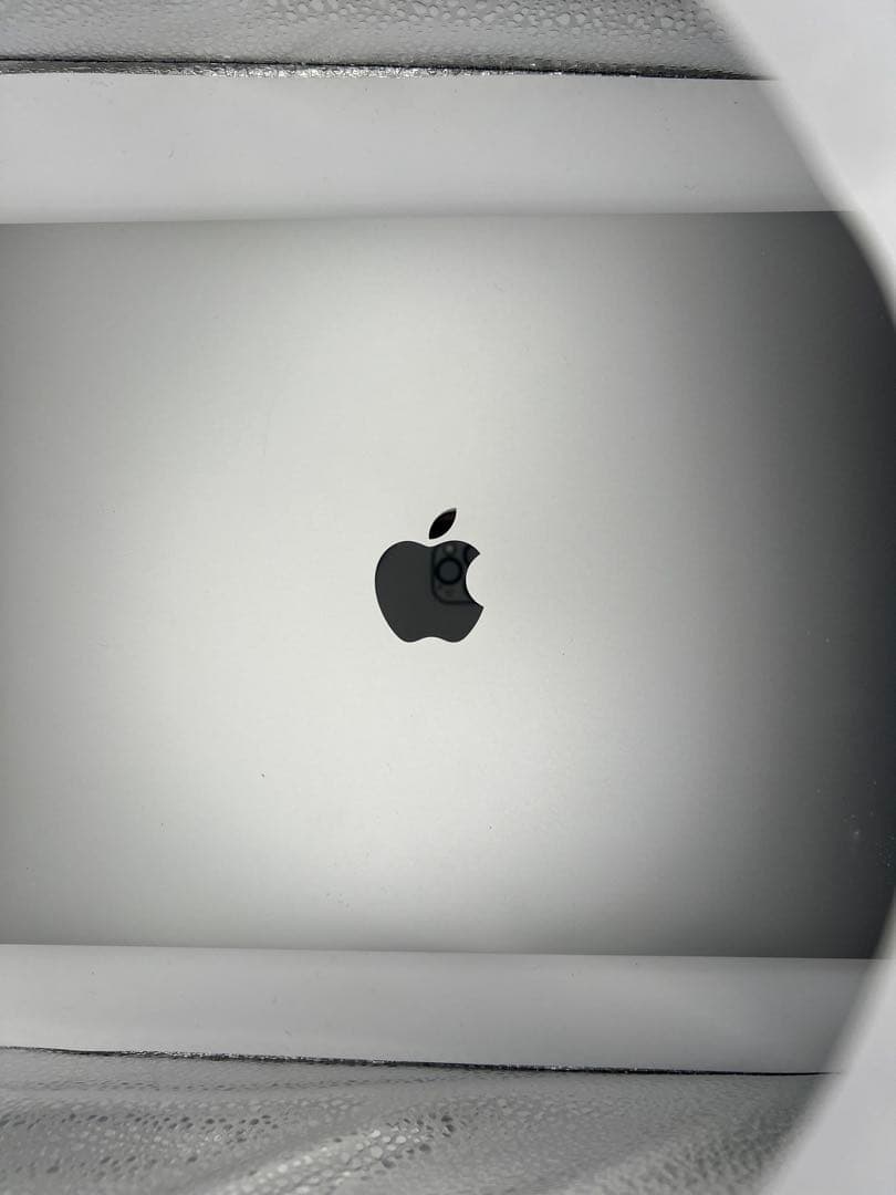 栗*ル様 Apple MacBookAir 2020 シルバー i7 16GB