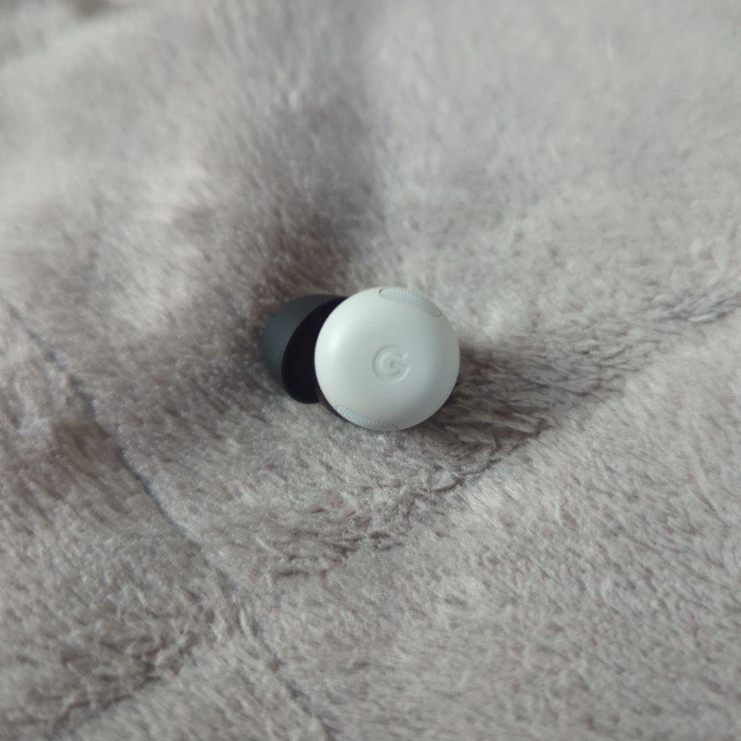 【美品保証付】Google Pixel Buds Pro 2　Porcelain