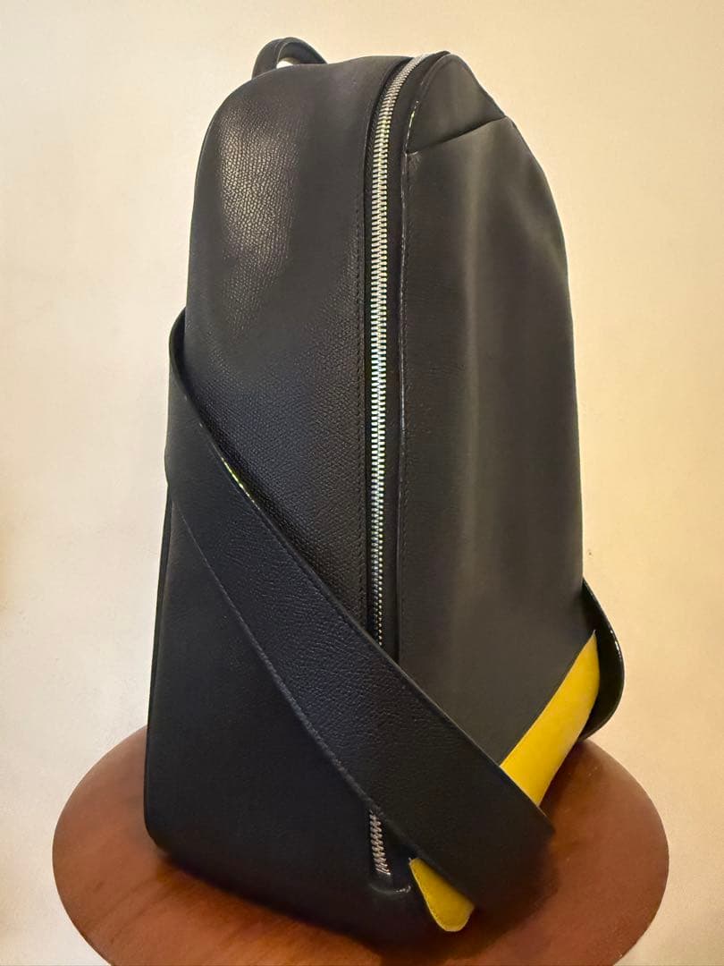 ヴァレクストラ　バックパック　レザー