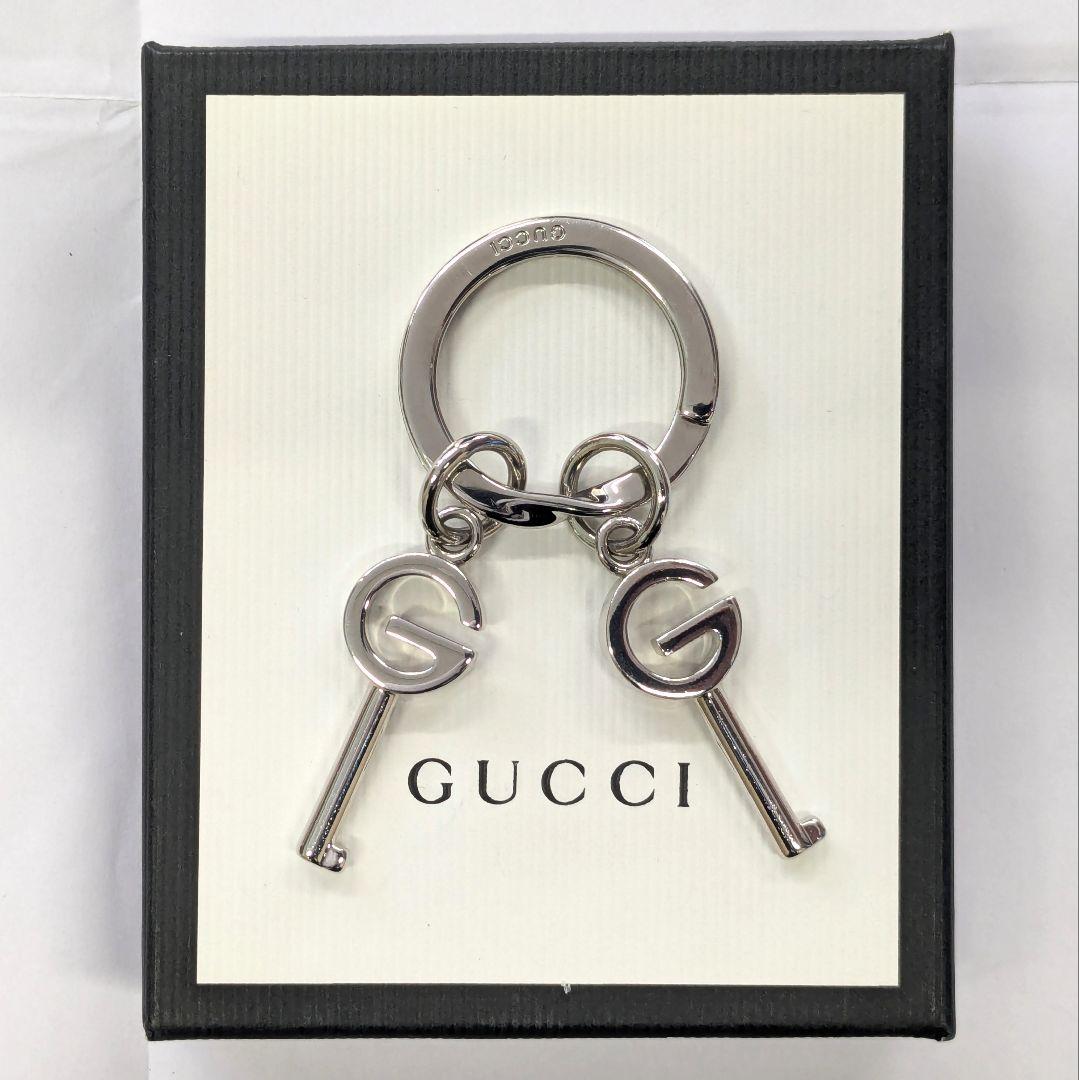 グッチ キーリング シルバーGロゴ 鍵モチーフ 箱保存袋つき 未使用品