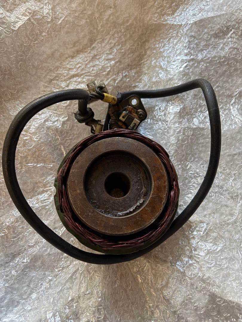 CB750F RC04 ジェネレーター コイル