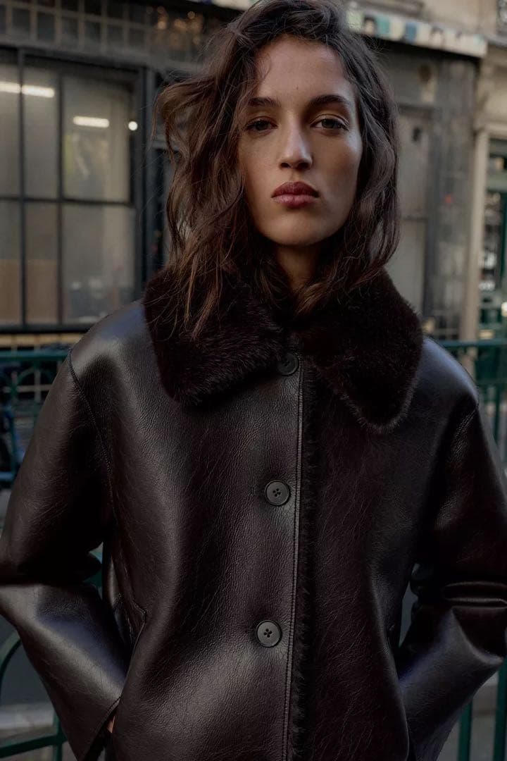 ZARA 2025AWリバーシブルコート