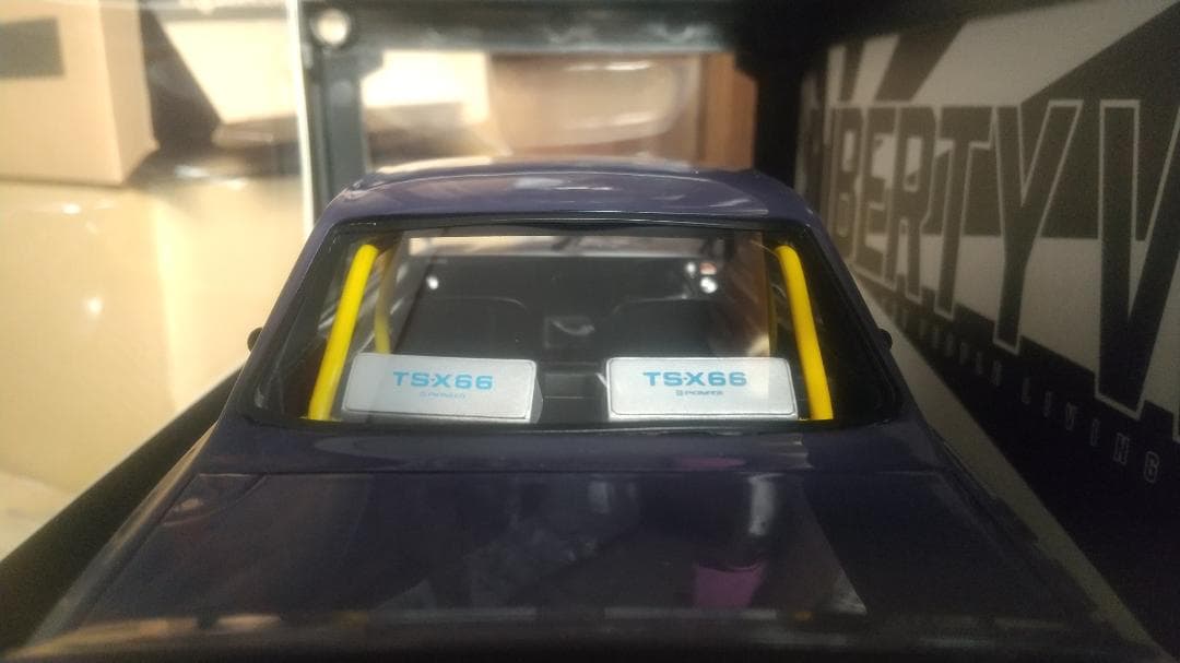 31cel　LB-WORKS Hakosuka 2Door 1/18