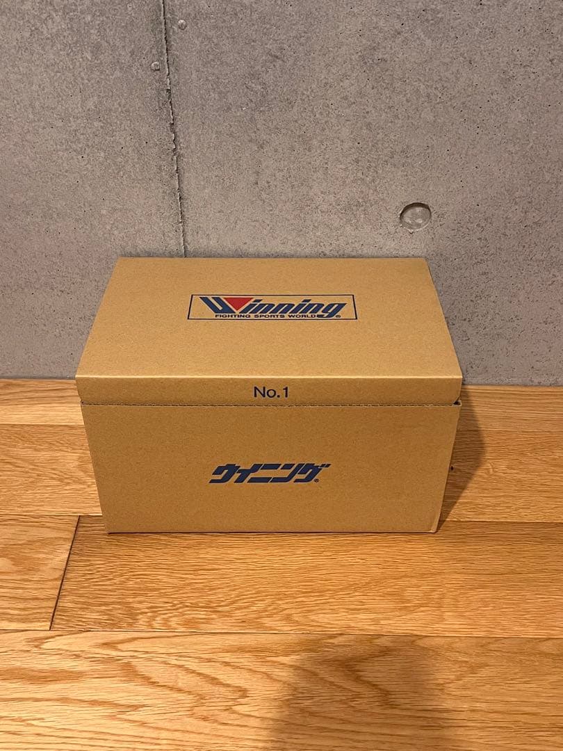 winning ウイニング　グローブ　8オンス　白　マジックテープ