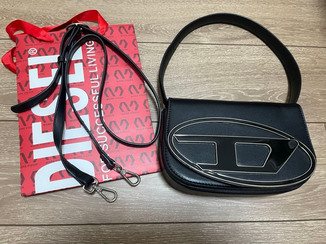 diesel ショルダーバッグ　ロゴバッグ