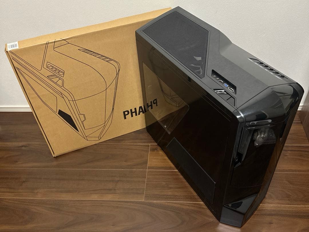 NZXT PHANTOMフルタワーブラック クリアサイドパネル 純正パネル付き