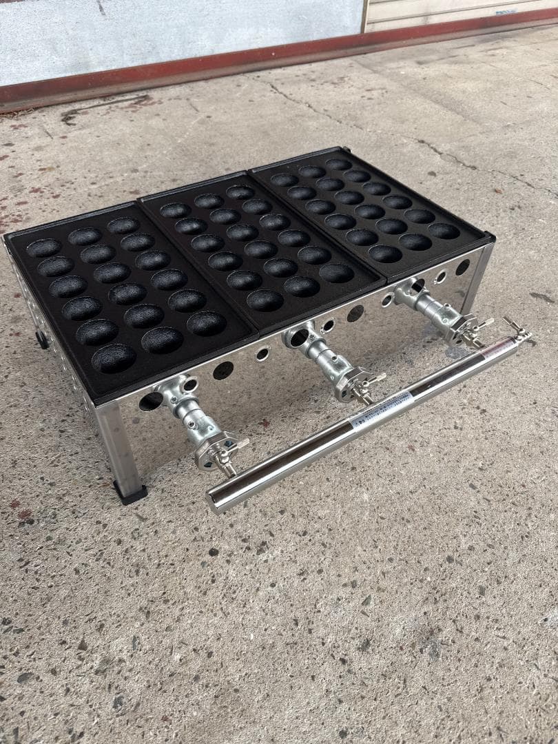 新品　業務用　たこ焼器　3連　大玉　18穴　プロパンガス　イベント　屋台⑴