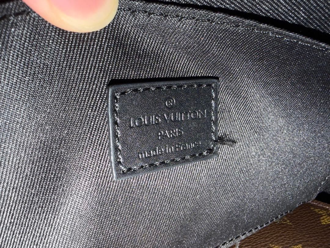 ルイヴィトン　トリオメッセンジャー　Louis Vuitton 早い者勝ち