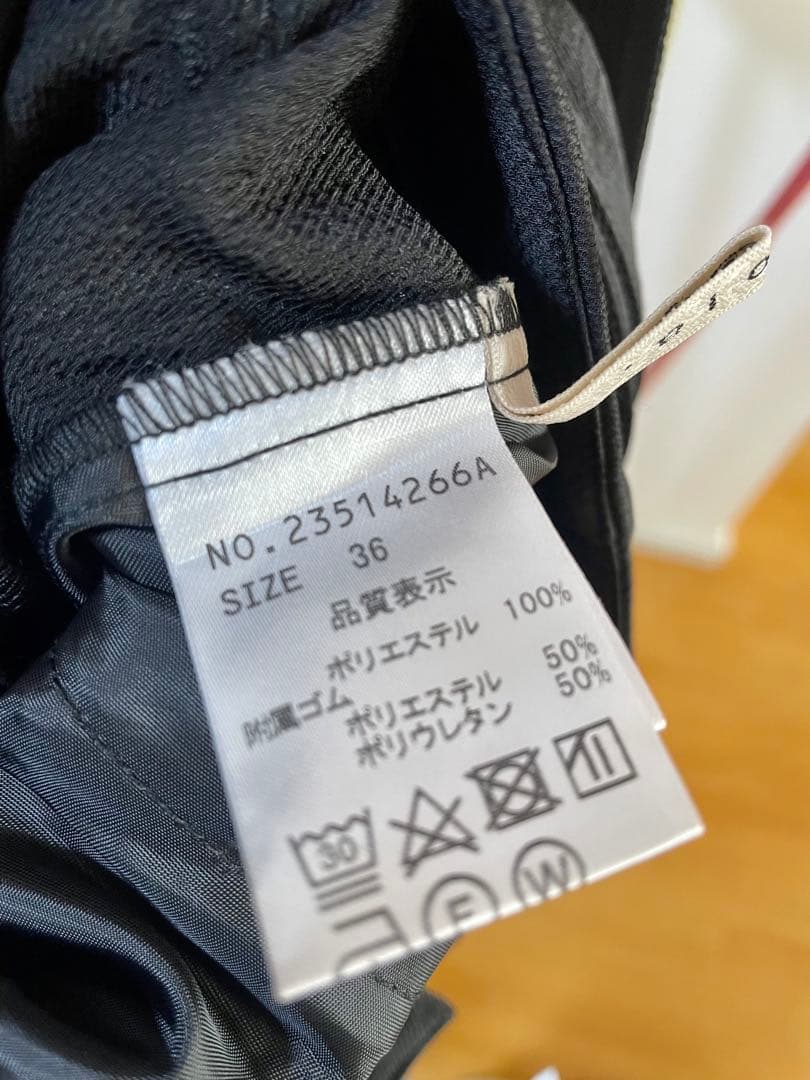 ストラ新品紙タグ付き⭐️洗える❗️泉里香着サテンカーゴパンツ2wayパンツ