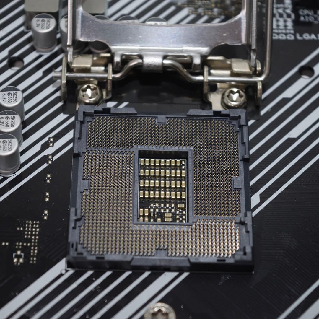 CPU i7-10700+H470-PLUS+DDR4-2666 16GB