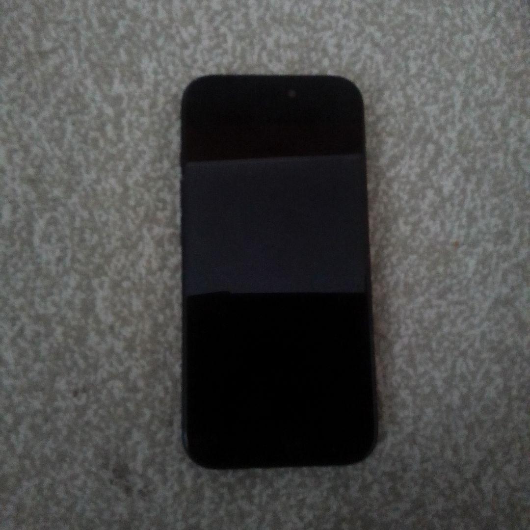 Apple iPhone 15 ブラック