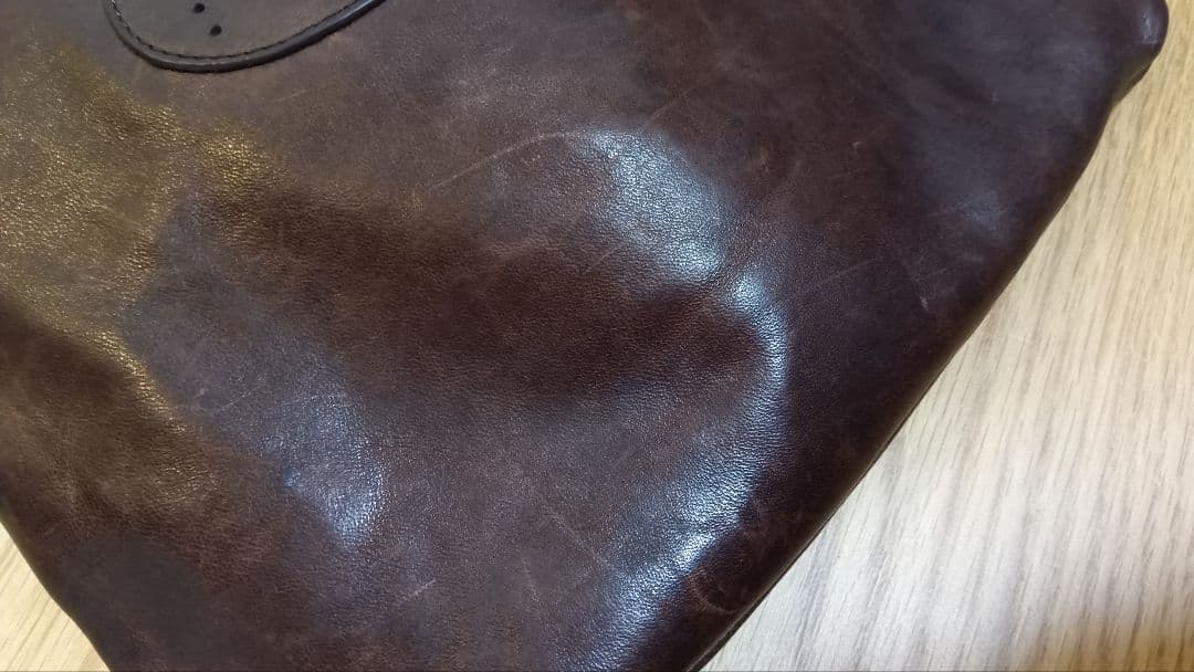 niceness H.R.Lowe レザー