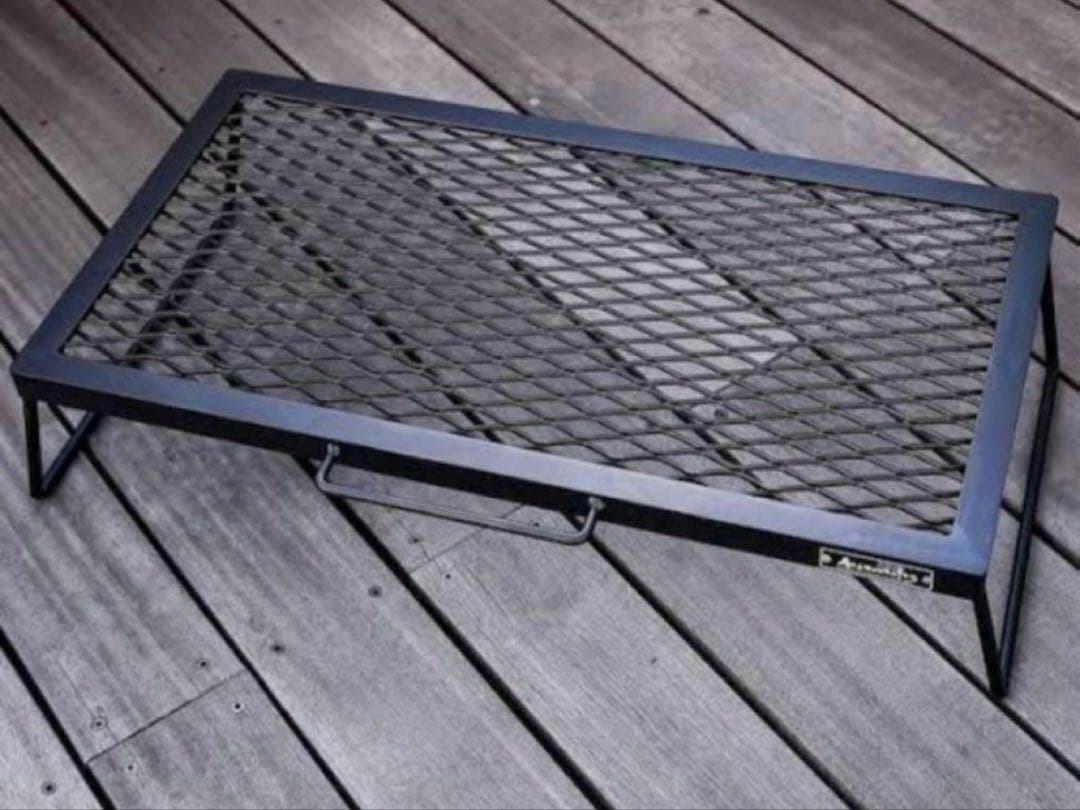 アイアンテーブル低っ　asimocrafts別注　サンゾー工務店