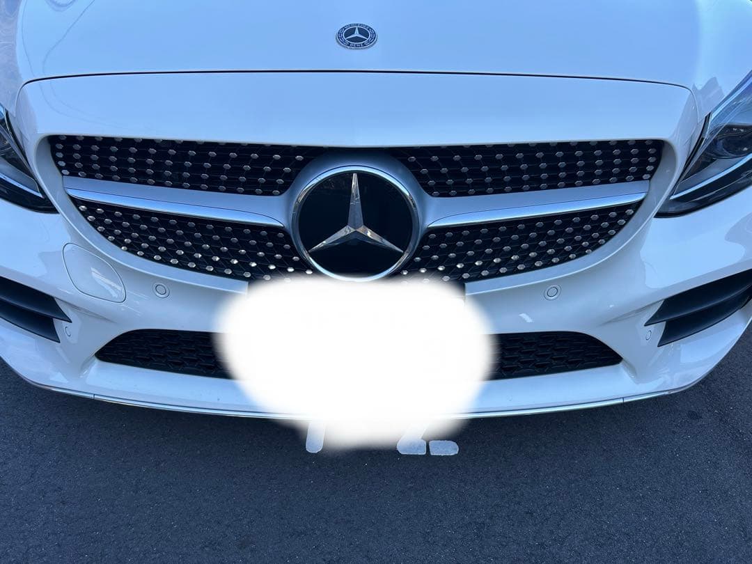 メルセデス・ベンツ w205 後期　純正ダイヤモンドグリル