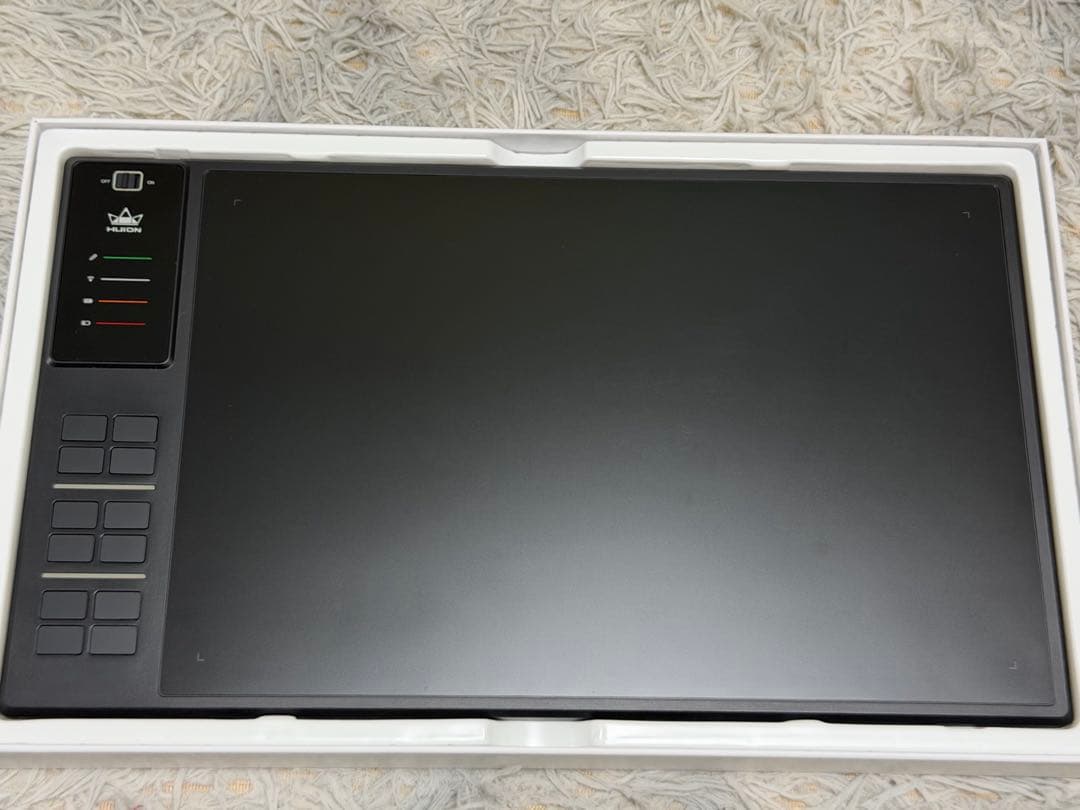 HUION ペンタブ ペンタブレット 板タブ