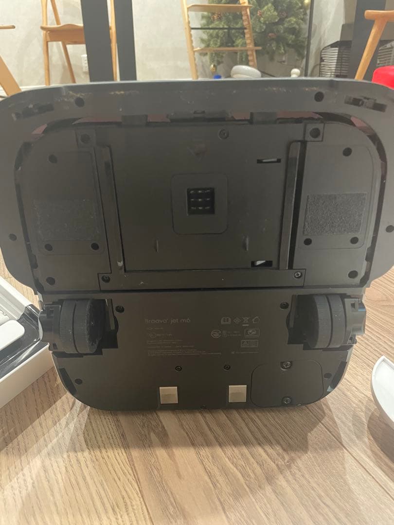 ジャンク品　iRobot ブラーバm6 ロボット掃除機本体 充電ドック付き