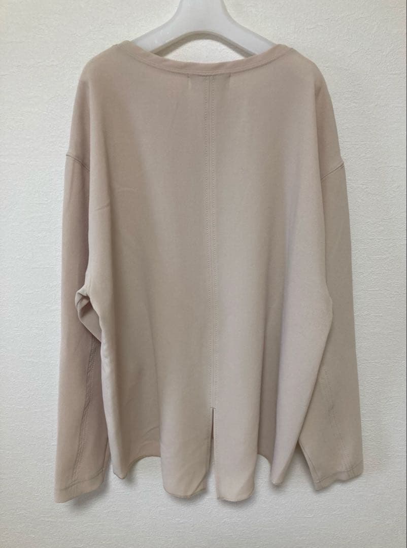 【新品・未使用】GALLARDAGALANTEバックスリットブラウス Tee