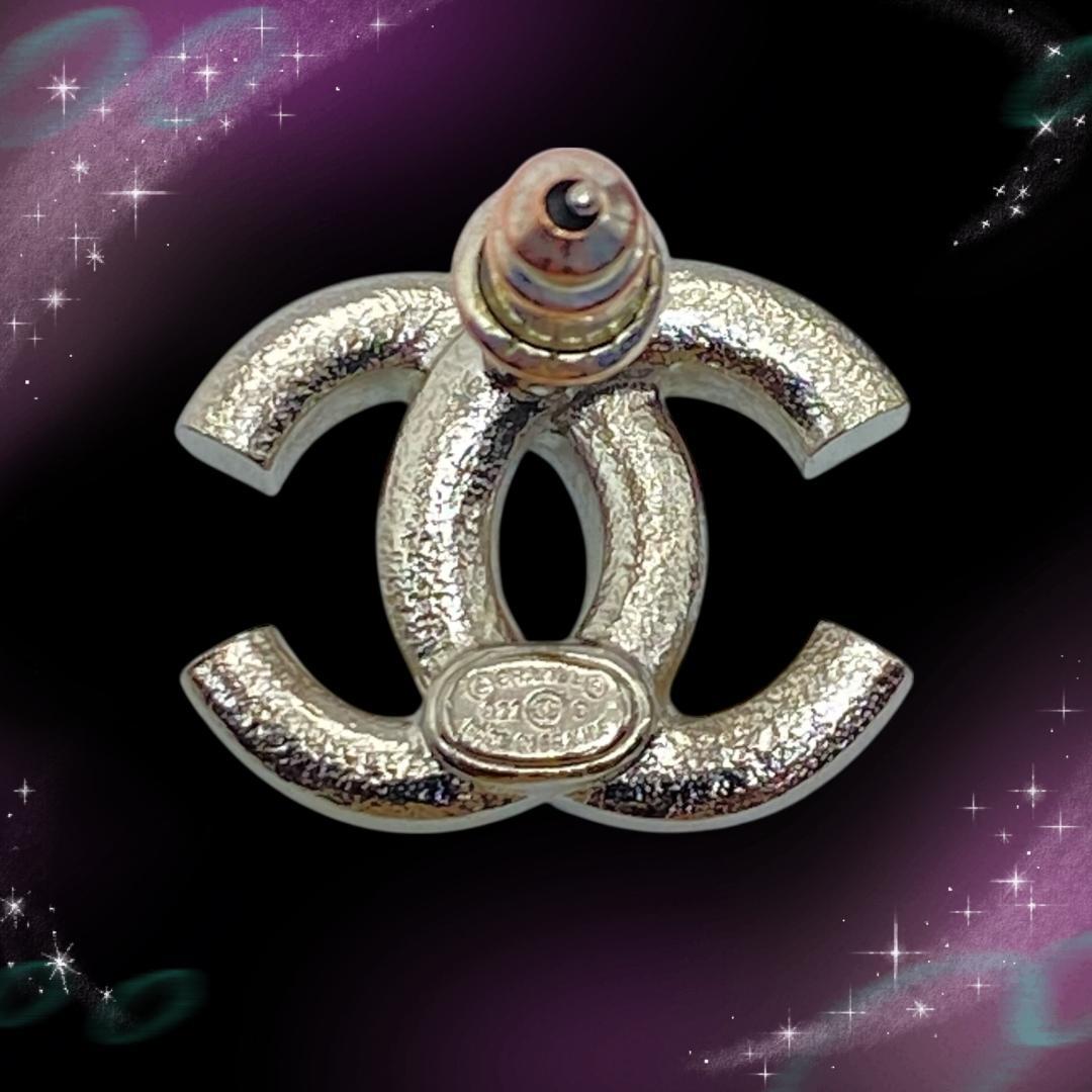 《美品》 シャネル ピアス片耳 ココマーク ラインストーン シルバー C22C