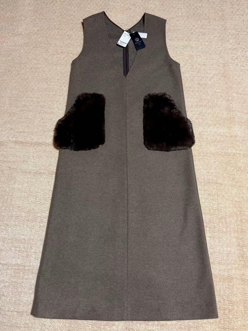 ☆新品☆ブラーミン ライトブラウン Vネック ファーポケット ジャンパースカート