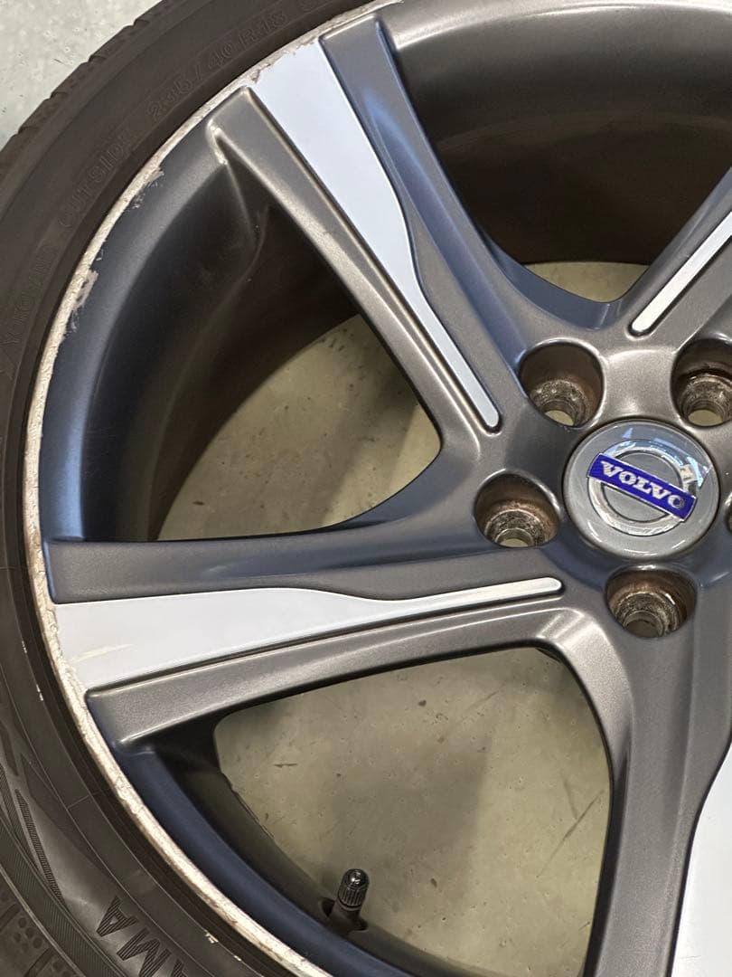 ボルボ V60 純正アルミホイール 18インチ ＋ ヨコハマ 235/40R18