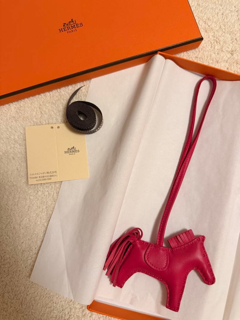 HERMES ローズメキシコ　ソーピンク ロデオpm チャーム