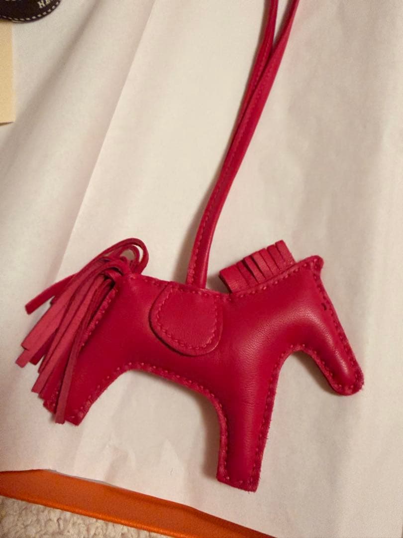 HERMES ローズメキシコ　ソーピンク ロデオpm チャーム