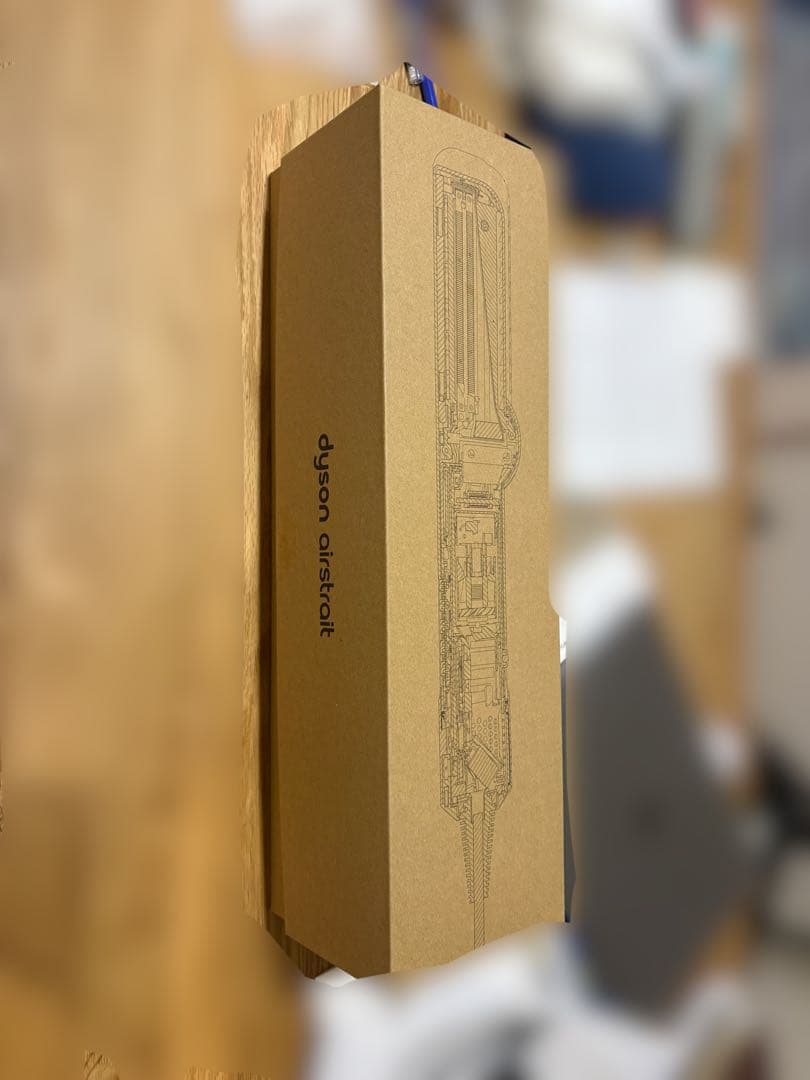 ダイソン エアストレート 美品・数回使用のみ