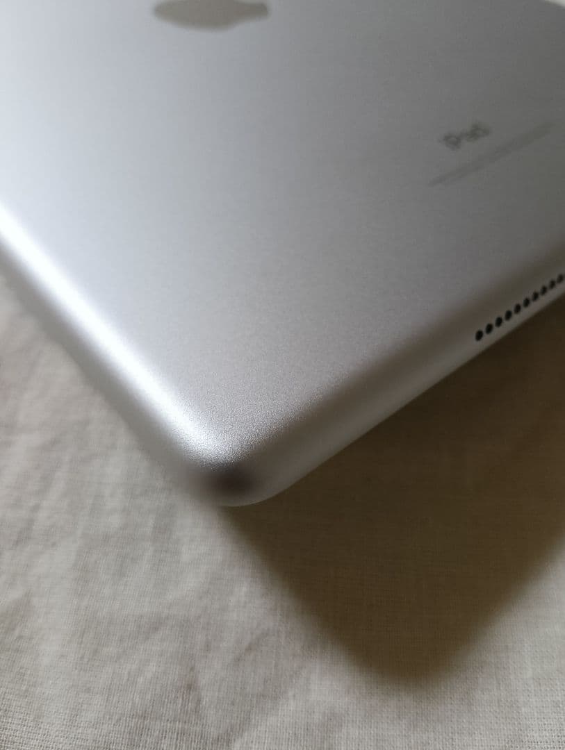 超美品 iPad 第6世代 バッテリー95%