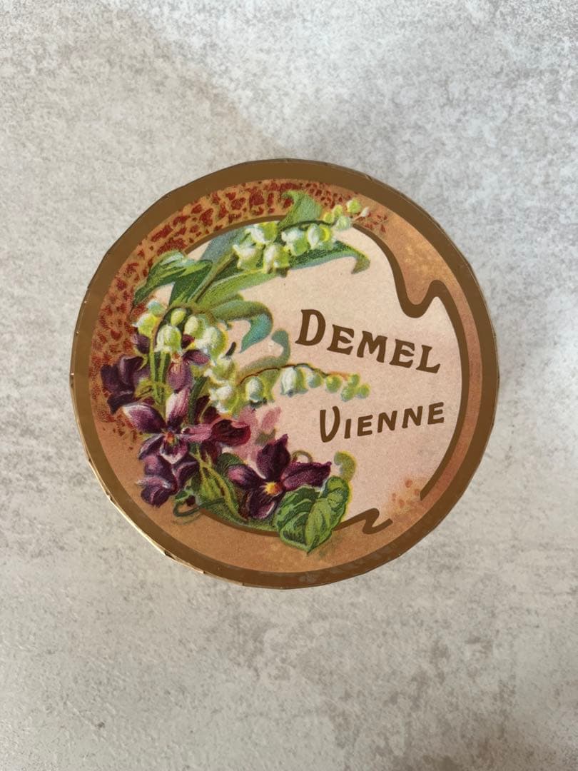 Demel　デメル　スミレの砂糖漬け　70ｇ