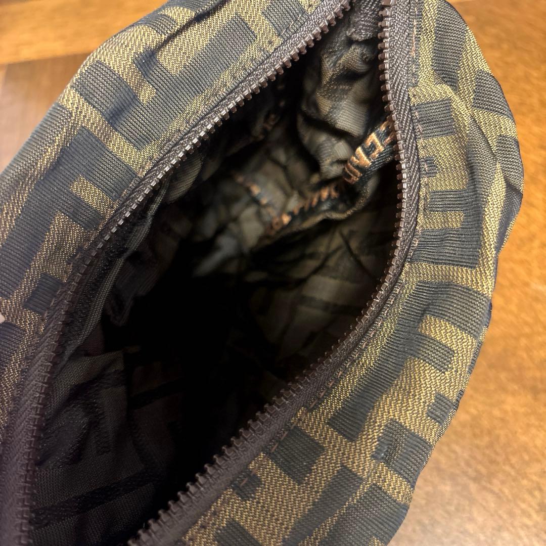 FENDI フェンディ人気 ズッカ柄 ハンドバッグ