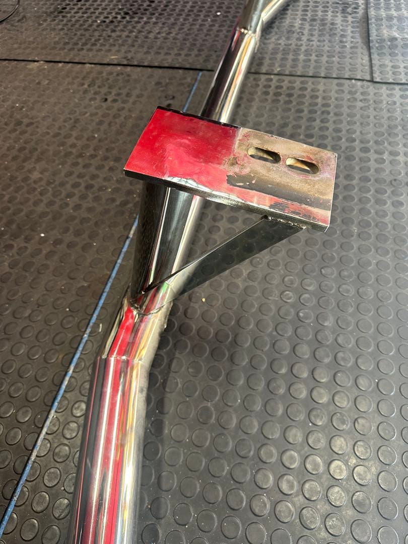 17プロフィア　トラクタ ステンレスリアバンパー