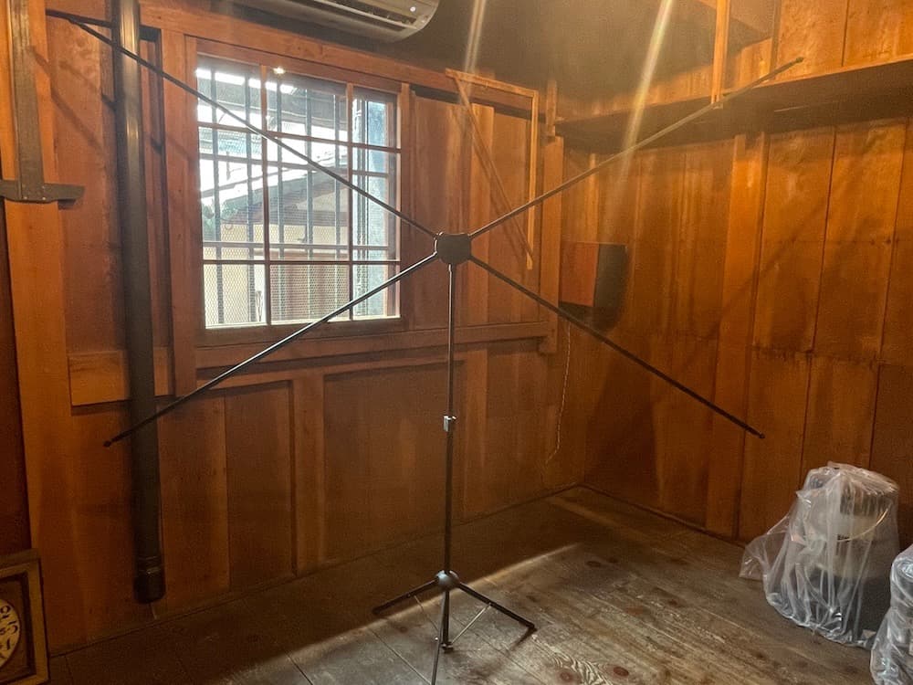 ４K対応　自立式スクリーン