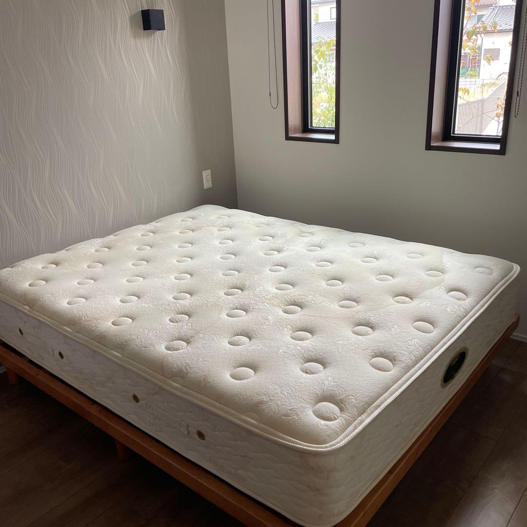 シモンズ　クイーン　マットレス　エグゼクティブプレミアムゴールデンバリュー