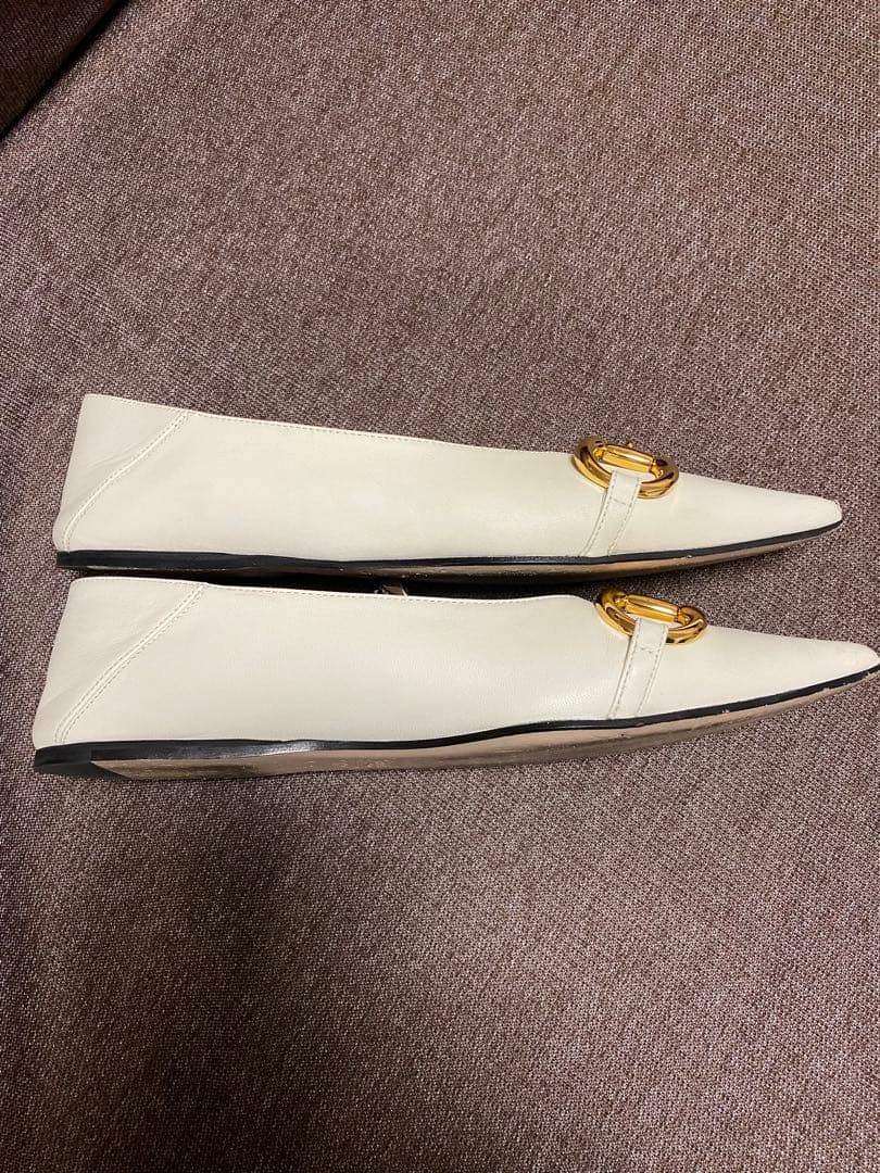 GUCCI ホースビット　フラットシューズ　グッチ　ポインテッドトゥ