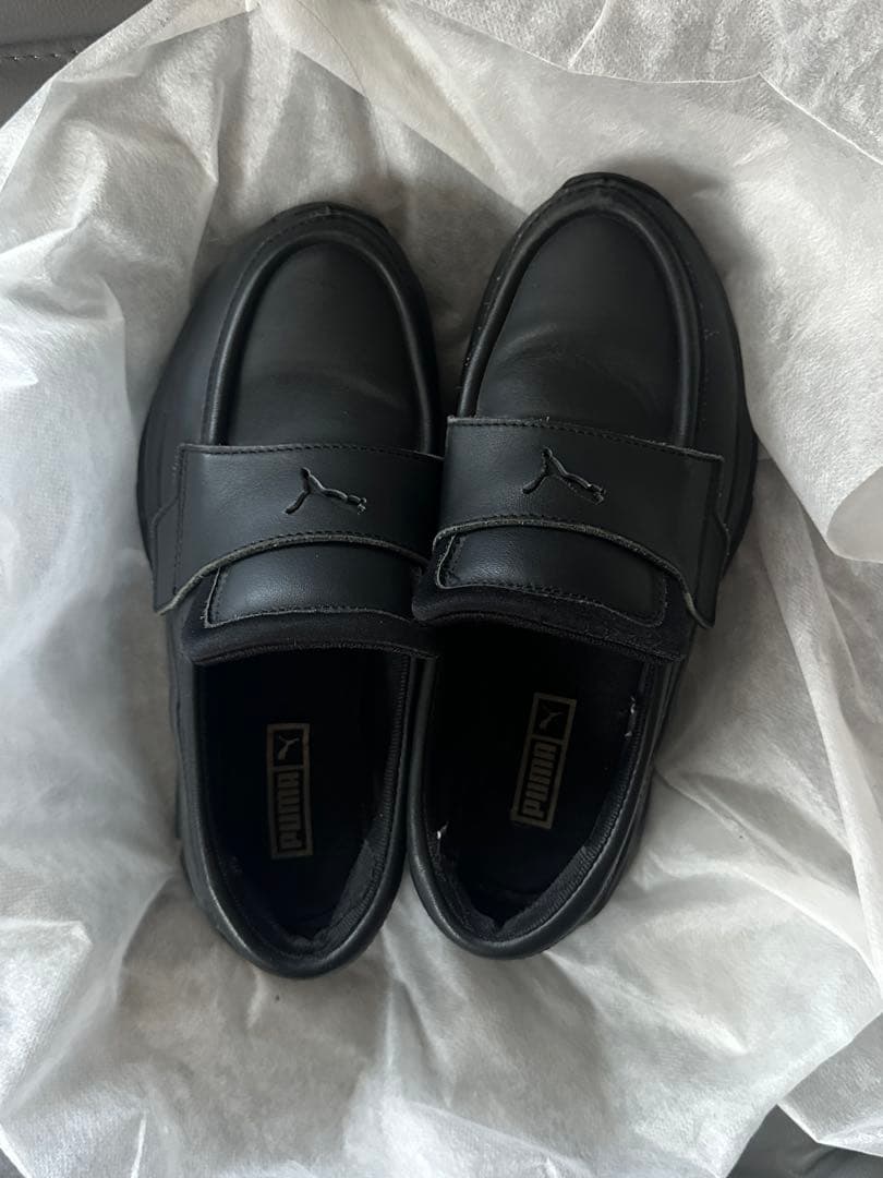 Puma ブラック ローファー