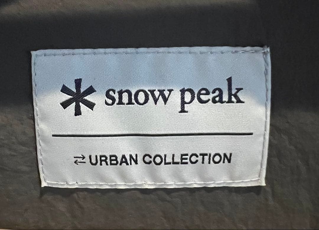  peak URBAN COLLECTION フード付きジャケット