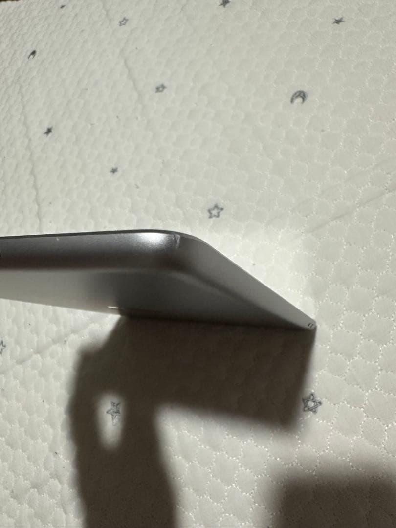 Apple iPad 第5世代 シルバー 本体 32GB