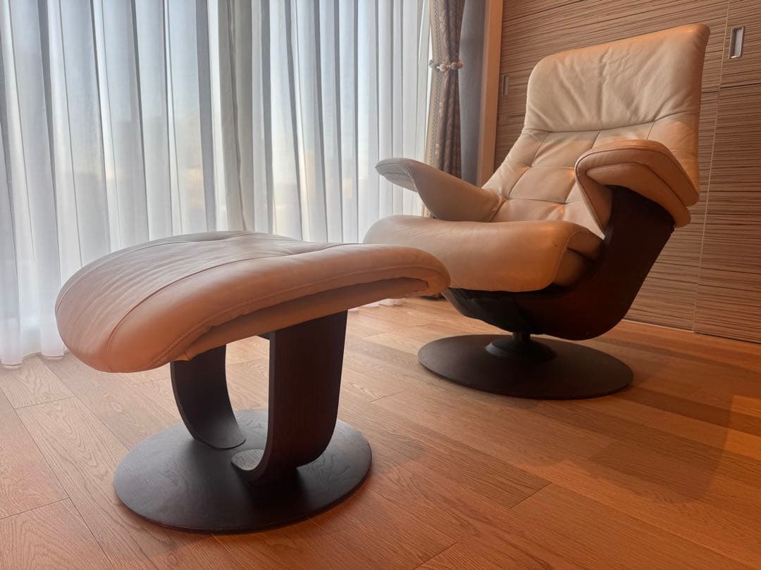 カリモク ザ・ファースト karimoku RU72